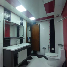 In Baku 120.0 m² apartment is for rent - Image 3