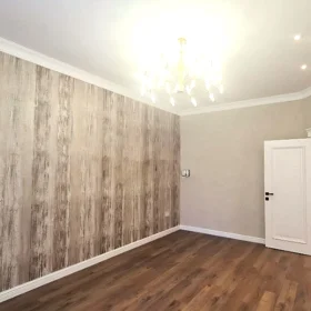 In Baku 70.0 m² apartment is for sale - Image 4