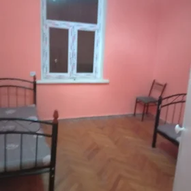 In Baku 40.0 m² apartment is for rent - Image 2