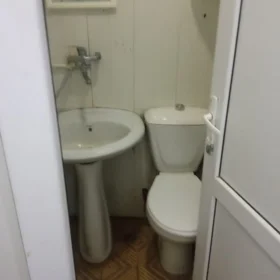 In Baku 40.0 m² apartment is for rent - Image 5