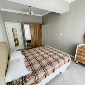 In Baku 200.0 m² apartment is for rent - Image 3