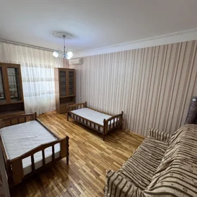 Baku-da 70.0 m2 mənzil kirayə verilir - Şəkil 2