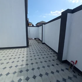 In nan 87.0 m² house with 3.0 rooms is for rent - Image 2