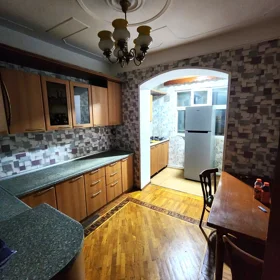 Baku-da 100.0 m2 mənzil kirayə verilir - Şəkil 3