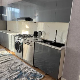 In Baku 87.0 m² apartment is for rent - Image 3