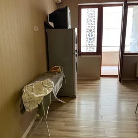 In Baku 128.0 m² apartment is for rent - Image 2