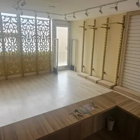 In Baku 30.0 m² commercial is for rent - Image 3