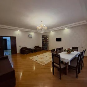 Baku-da 160.0 m2 mənzil kirayə verilir - Şəkil 2