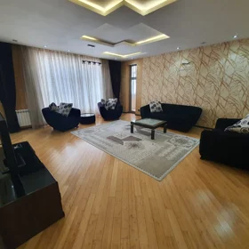 In Baku 170.0 m² apartment is for rent - Image 4