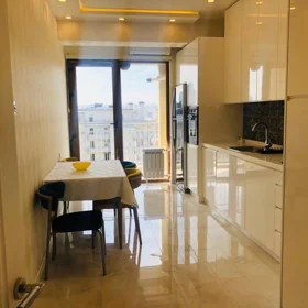 In Baku 115.0 m² apartment is for rent - Image 3