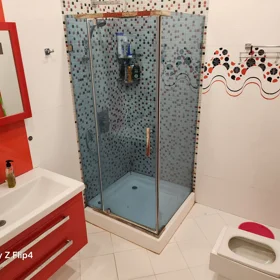 In Baku 110.0 m² apartment is for rent - Image 3