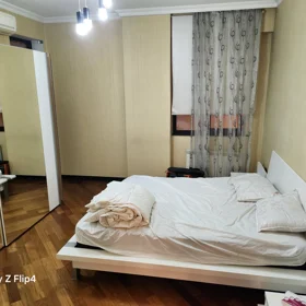 In Baku 110.0 m² apartment is for rent - Image 4