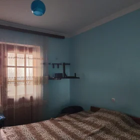 In Baku 90.0 m² apartment is for sale - Image 4