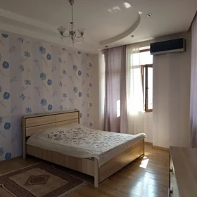 Baku-da 100.0 m2 mənzil kirayə verilir - Şəkil 3