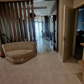 In Baku 106.0 m² apartment is for rent - Image 4