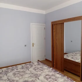 Baku-da 70.0 m2 mənzil kirayə verilir - Şəkil 2