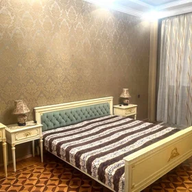 In Baku 126.0 m² apartment is for sale - Image 3