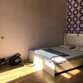 In Baku 72.0 m² apartment is for rent - Image 2