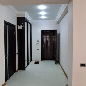 In Baku 100.0 m² apartment is for rent - Image 5