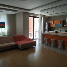 In Baku 133.0 m² apartment is for rent - Image 5