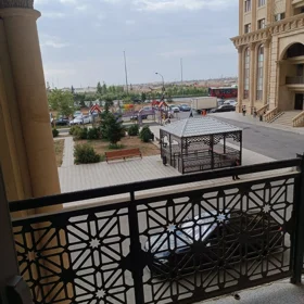 In Baku 113.0 m² apartment is for rent - Image 2