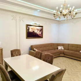 In Baku 90.0 m² apartment is for rent - Image 2