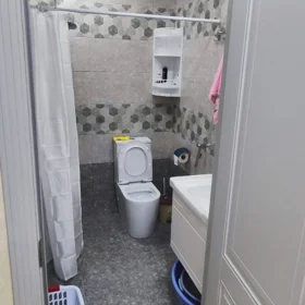 In Khirdalan 60.0 m² apartment is for rent - Image 4