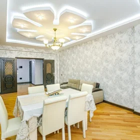 In Baku 111.0 m² apartment is for sale - Image 3