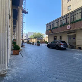 Baku-da 177.0 m2 mənzil kirayə verilir - Şəkil 2