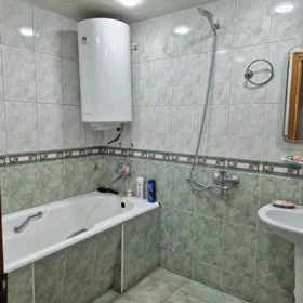 Baku-da 110.0 m2 mənzil satılır - Şəkil 2