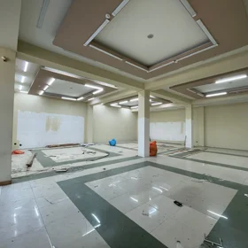 Baku-da 740.0 m2 obyekt kirayə verilir - Şəkil 2