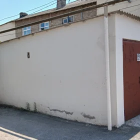 nan-da 25.0 m2 qaraj satılır - Şəkil 2