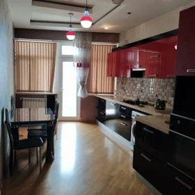 Baku-da 150.0 m2 mənzil kirayə verilir - Şəkil 2