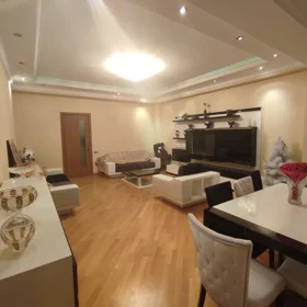 Baku-da 150.0 m2 mənzil kirayə verilir - Şəkil 3