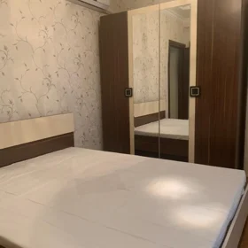 Baku-da 100.0 m2 mənzil kirayə verilir - Şəkil 2