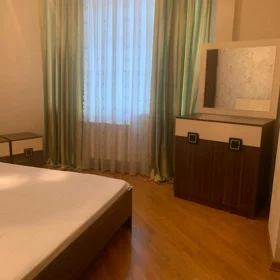 Baku-da 100.0 m2 mənzil kirayə verilir - Şəkil 3