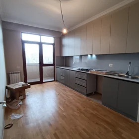 Baku-da 78.0 m2 mənzil kirayə verilir - Şəkil 3