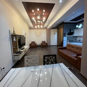 Baku-da 93.0 m2 mənzil kirayə verilir - Şəkil 2