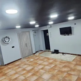 In Baku 90.0 m² commercial is for rent - Изображение 3