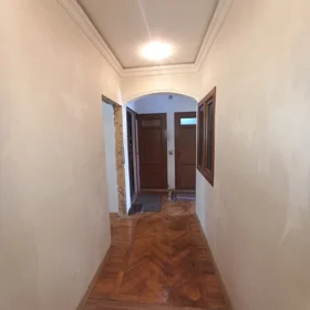 In Baku 60.0 m² apartment is for sale - Image 5