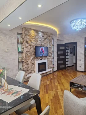 In Baku 91.0 m² apartment is for sale - Image 2