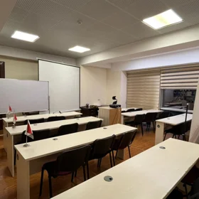 Baku-da 100.0 m2 ofis kirayə verilir - Şəkil 3