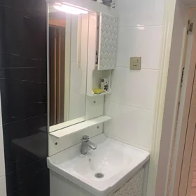 In Baku 80.0 m² apartment is for rent - Image 5