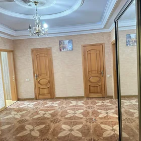 In Baku 115.0 m² apartment is for rent - Image 3