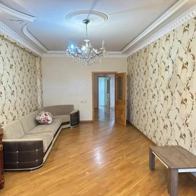 In Baku 115.0 m² apartment is for rent - Image 4
