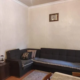 In Baku 40.0 m² house with 2.0 rooms is for rent - Image 3
