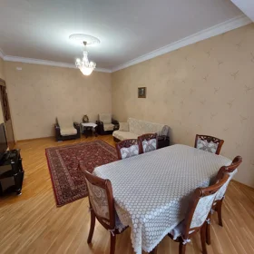 In Baku 92.0 m² apartment is for rent - Image 3