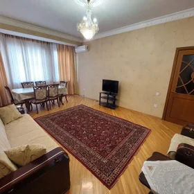 In Baku 92.0 m² apartment is for rent - Image 4