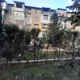 In Baku 65.0 m² apartment is for rent - Image 2