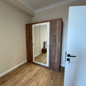 In Baku 60.0 m² apartment is for rent - Image 4